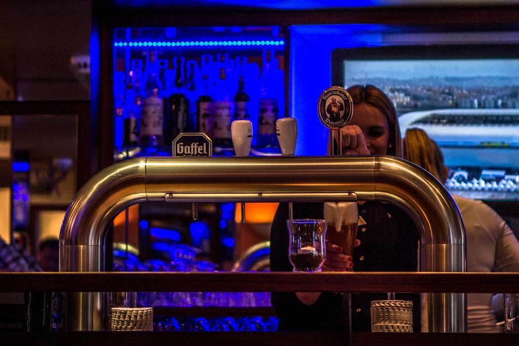 Hotel Blaue Ecke Adenau Eksteriør billede