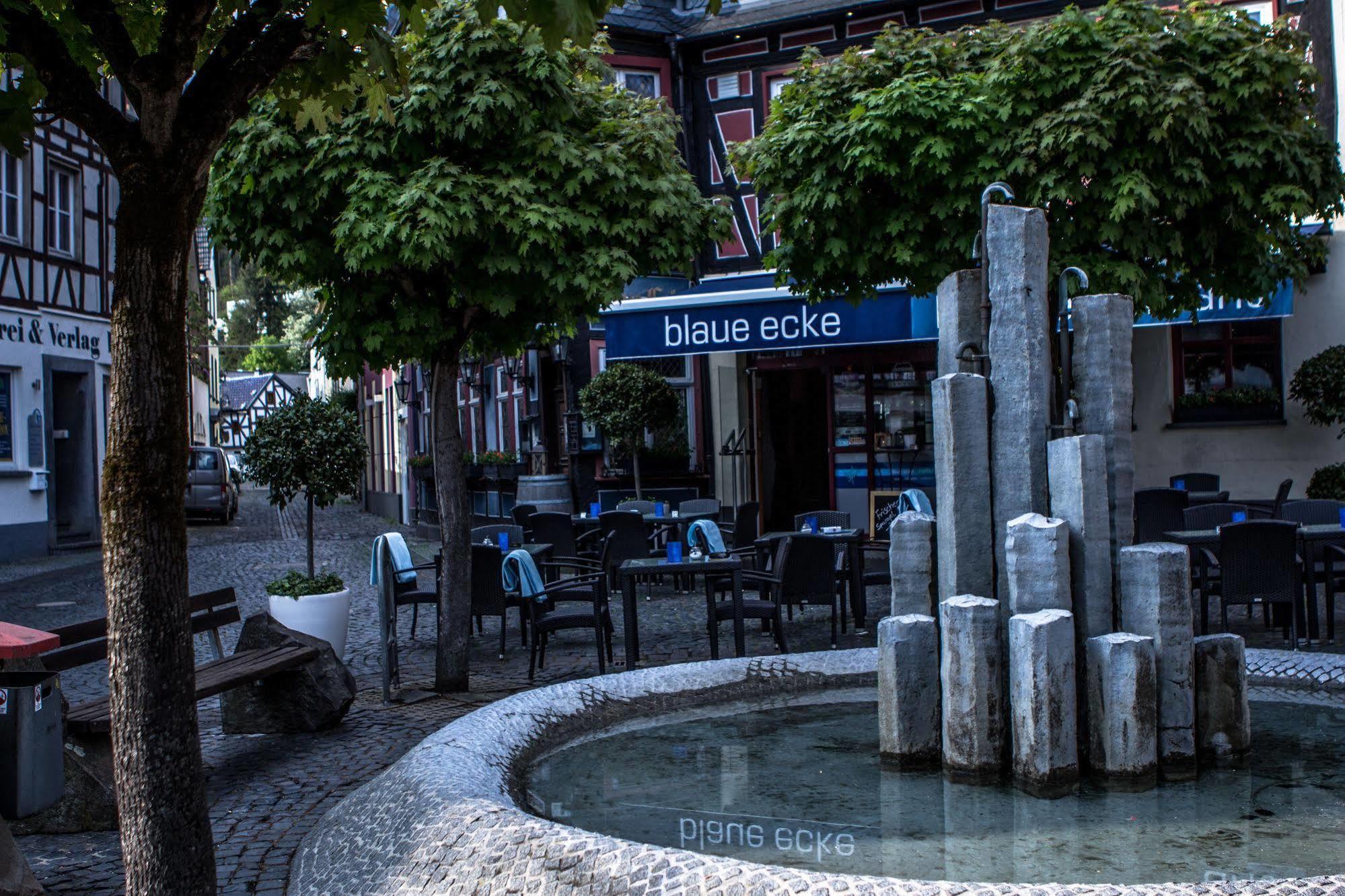Hotel Blaue Ecke Adenau Eksteriør billede